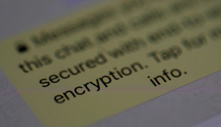 Отключат ли iMessage и FaceTime. В Великобритании давно хотят запретить сквозное шифрование, и сейчас местные власти как никогда к этому близки. Фото.