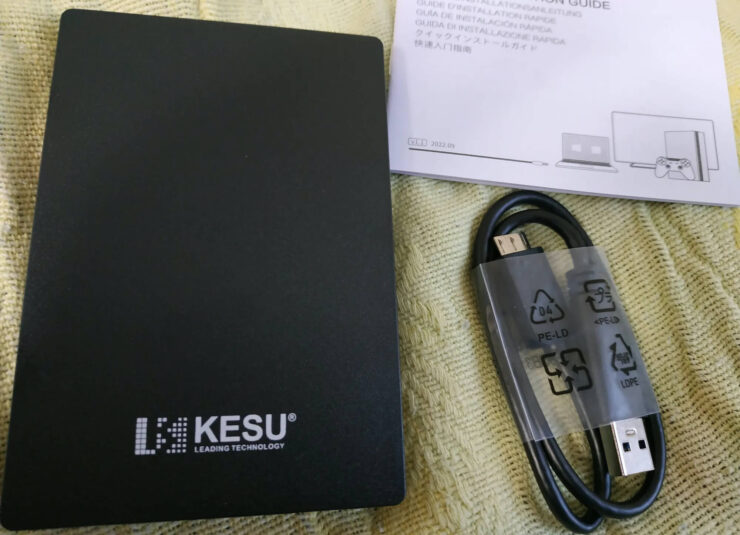 Недорогой жёсткий диск для хранения данных. Жёсткий диск позволяет дольше хранить данные, чем SSD. Фото.