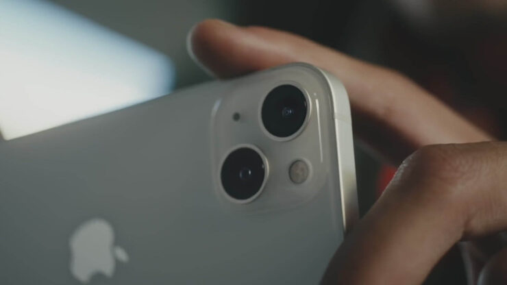 iPhone 14 Pro или iPhone 15. iPhone 15 будет иметь всего 2 камеры, а iPhone 14 Pro и 14 Pro Max — 3 и лидар. Фото.