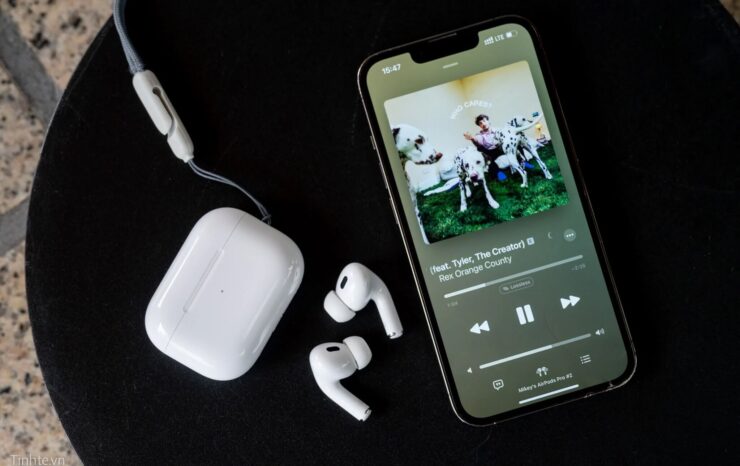 Поддерживают ли AirPods Pro аудио в lossless. Теперь в AirPods Pro 2 можно будет слушать Lossless в Apple Music, но с оговоркой. Фото.