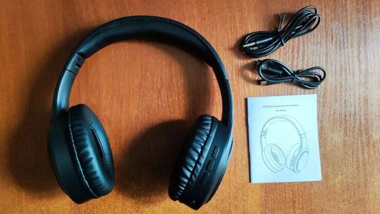 Накладные наушники с хорошим звуком. Накладные наушники всегда будут удобнее, чем TWS. Фото.