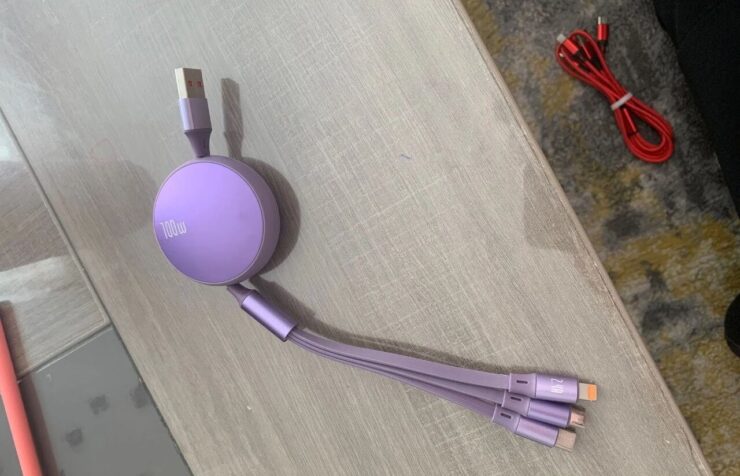 Кабель 3 в 1 со скруткой. 3 кабеля в 1 — это очень полезный прибор. Кабель 3 в 1 со скруткой. 3 кабеля в 1 — это очень полезный прибор. Фото.