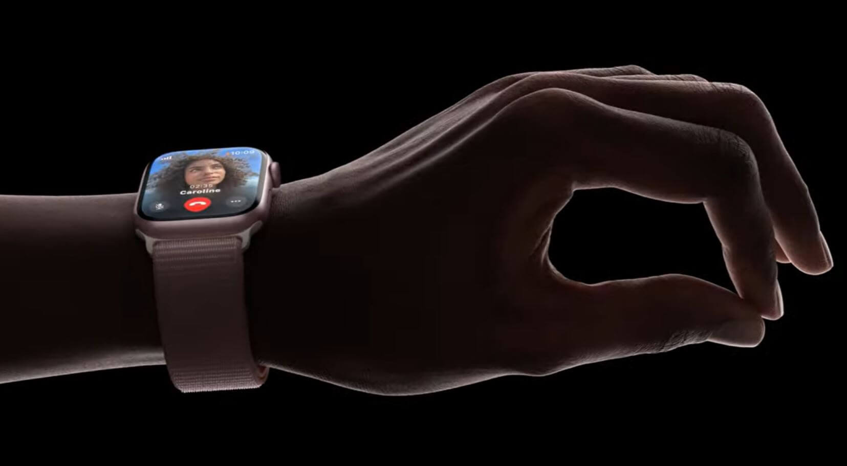 Управление жестами для Apple Watch. Сведение пальцами упрощает управление Apple Watch. Управление жестами для Apple Watch. Сведение пальцами упрощает управление Apple Watch. Фото.