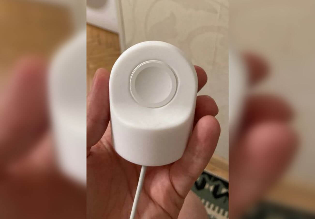 Как заряжать Apple Watch. Такая подставка стоит копейки, зато упрощает процесс зарядки Apple Watch. Как заряжать Apple Watch. Такая подставка стоит копейки, зато упрощает процесс зарядки Apple Watch. Фото.