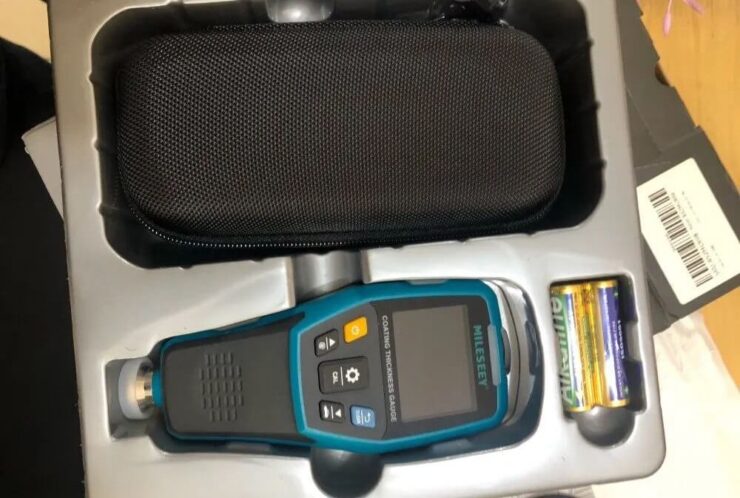 Как понять, что машину красили. Толщиномер нужен, чтобы определить, не красилась ли конкретная деталь. Как понять, что машину красили. Толщиномер нужен, чтобы определить, не красилась ли конкретная деталь. Фото.