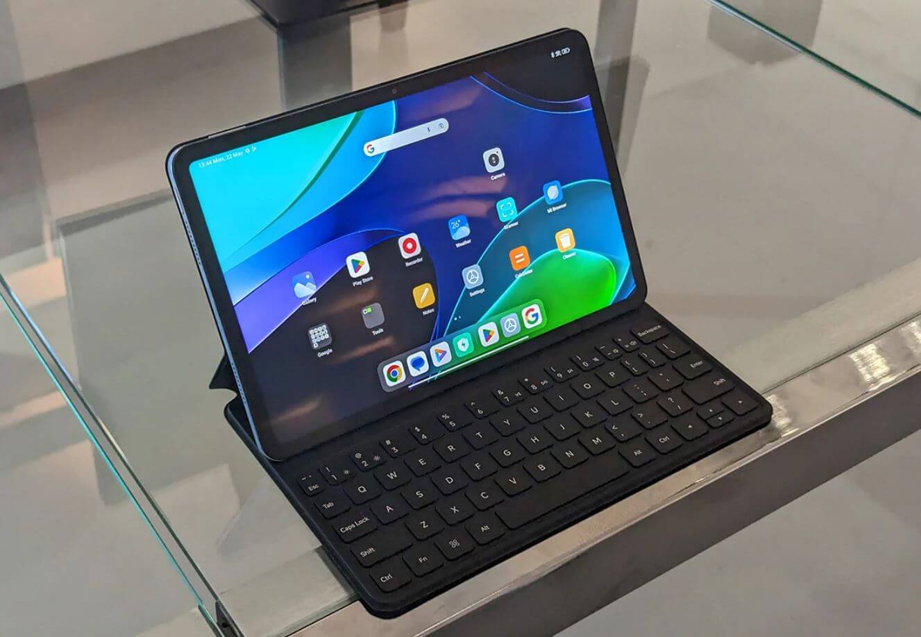 Планшет для работы и учебы — какой выбрать. В конфигурации с клавиатурой Pad 6 способен заменить ноутбук. Планшет для работы и учебы — какой выбрать. В конфигурации с клавиатурой Pad 6 способен заменить ноутбук. Фото.