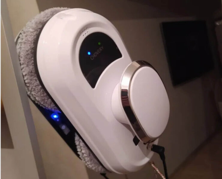 Робот-мойщик окон со скидкой. Робот-мойщик окон — очень практичная вещь. Робот-мойщик окон со скидкой. Робот-мойщик окон — очень практичная вещь. Фото.