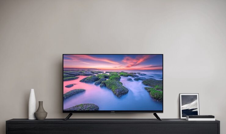 Телевизор Xiaomi на 32 дюйма. Небольшой телевизор с хорошим звуком. Фото.