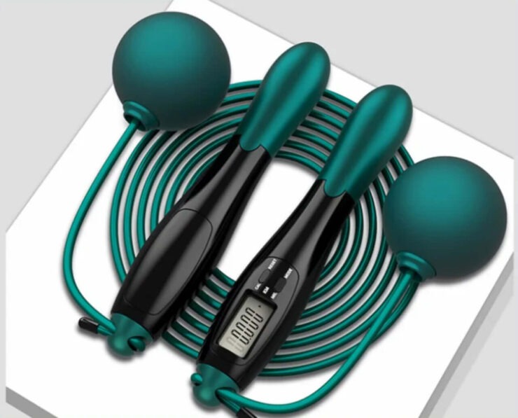 Умная скакалка без шнура. В комплекте идет шнур, но использовать скакалку можно и без него. Умная скакалка без шнура. В комплекте идет шнур, но использовать скакалку можно и без него. Фото.