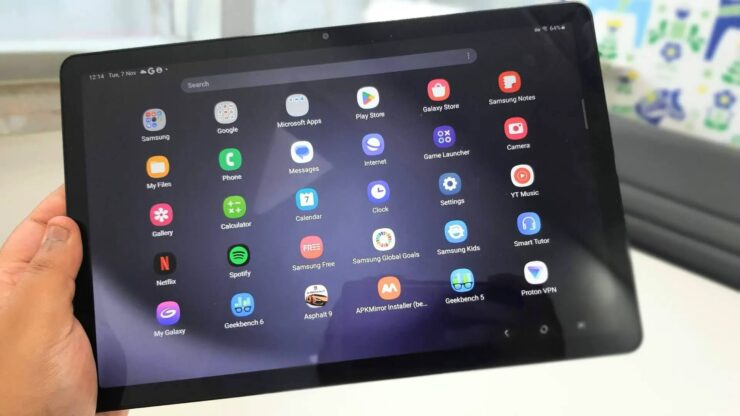 Планшет Самсунг на Андроиде. Недорогие планшеты Самсунг подойдут только фанатам бренда. Остальные выберут китайские устройства. Изображение: mynexttablet.com. Планшет Самсунг на Андроиде. Недорогие планшеты Самсунг подойдут только фанатам бренда. Остальные выберут китайские устройства. Изображение: mynexttablet.com. Фото.