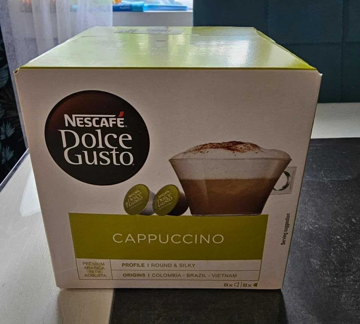 Капсулы для кофемашины Dolce Gusto. С капсулами приготовление кофе не займет у вас много времени. Фото.