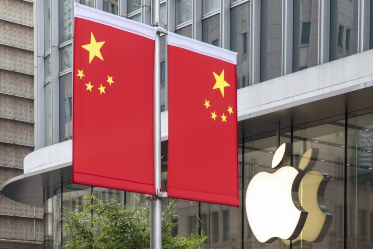 Почему падают продажи iPhone. В Китае уже не так популярны iPhone, как раньше. Фото: Bloomberg. Почему падают продажи iPhone. В Китае уже не так популярны iPhone, как раньше. Фото: Bloomberg. Фото.