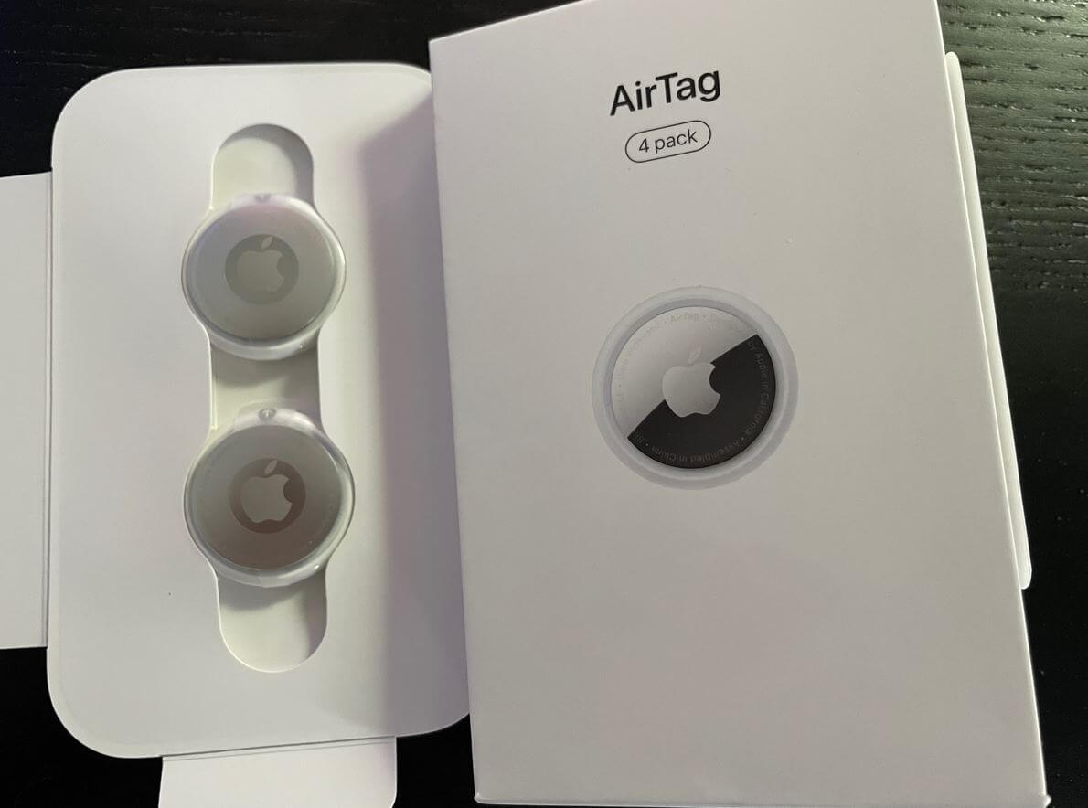 Стоит ли покупать AirTag. AirTag может выручить вас в самый неожиданный момент. Стоит ли покупать AirTag. AirTag может выручить вас в самый неожиданный момент. Фото.