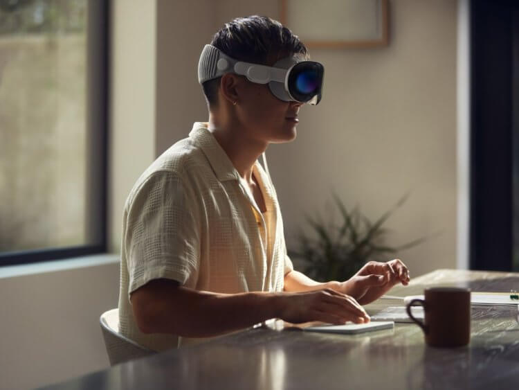 Почему ваши уши не позволят вам носить VR-очки Apple Vision Pro. Фото.