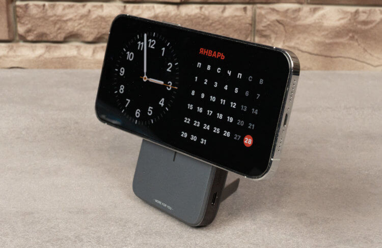 Самый полезный аксессуар для владельца iPhone. Обзор пауэрбанка Ugreen с MagSafe. Фото.