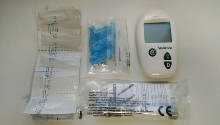 Какой глюкометр лучше. Выбирайте полный комплект с иглами и тест-полосками. Какой глюкометр лучше. Выбирайте полный комплект с иглами и тест-полосками. Фото.