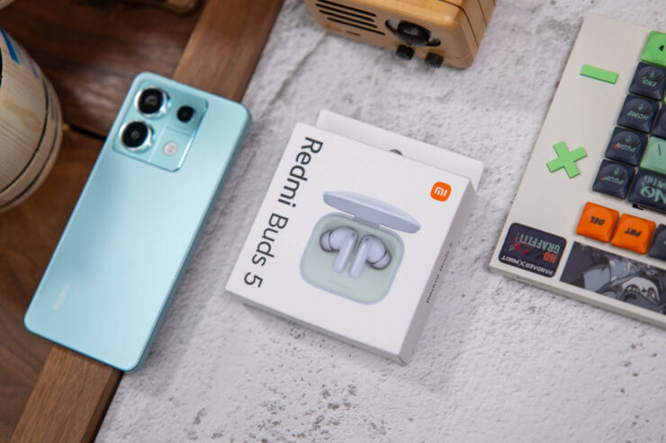 Недорогие наушники Redmi с ANC. Найдите другие такие наушники с ANC, и я объявлю вас победителем. Недорогие наушники Redmi с ANC. Найдите другие такие наушники с ANC, и я объявлю вас победителем. Фото.