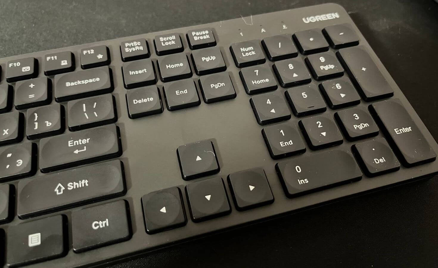 Удобная клавиатура для печати. Клавиатура для ввода цифр — полезная штука, которая всегда может пригодиться. Фото.