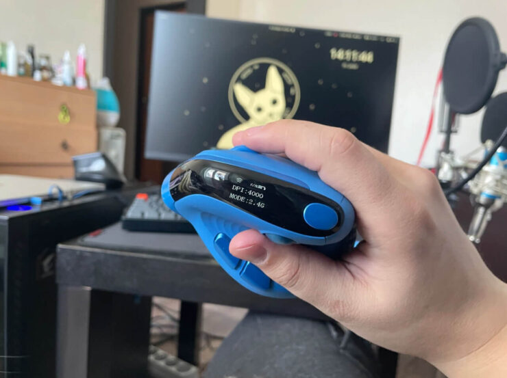 Вертикальная беспроводная мышь. Вертикальная мышка удобнее классической. Вертикальная беспроводная мышь. Вертикальная мышка удобнее классической. Фото.