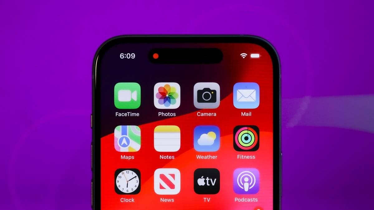 Рабочий стол на iPhone по-новому: какими могли быть иконки приложений в iOS. Фото.