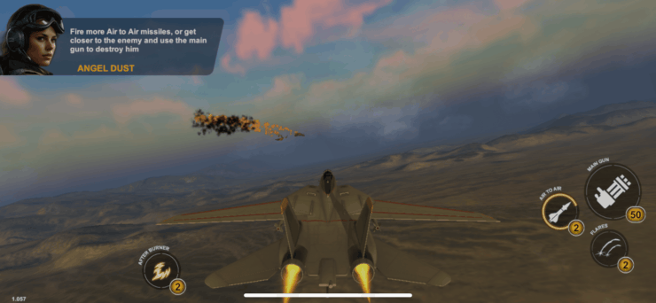 ‎AeroMayhem — шутер на Айфоне. Чтобы управлять самолетом, наклоняйте смартфон в разные стороны. Фото.