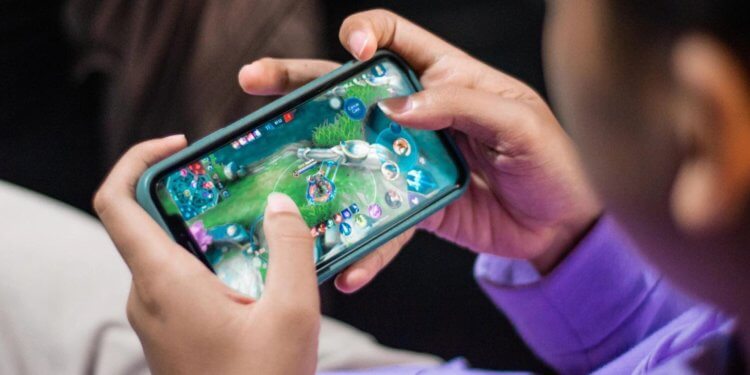 Пять крутых бесплатных игр для iPhone, которые стоит попробовать. Во что вы играете на Айфоне? Рассказывайте в нашем чатике в Телеграме. Изображение: makeuseof.com. Пять крутых бесплатных игр для iPhone, которые стоит попробовать. Во что вы играете на Айфоне? Рассказывайте в нашем чатике в Телеграме. Изображение: makeuseof.com. Фото.
