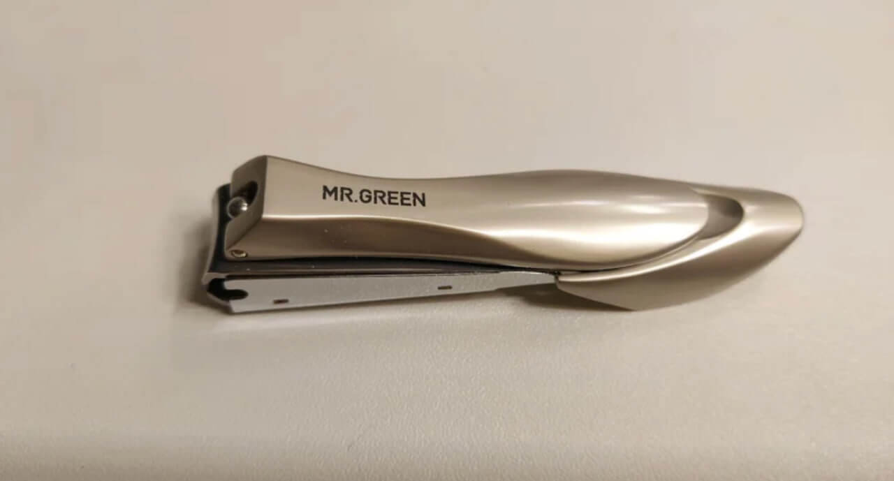 Кусачки для стрижки ногтей. Mr.Green — это, что называется, фирмА. Фото.