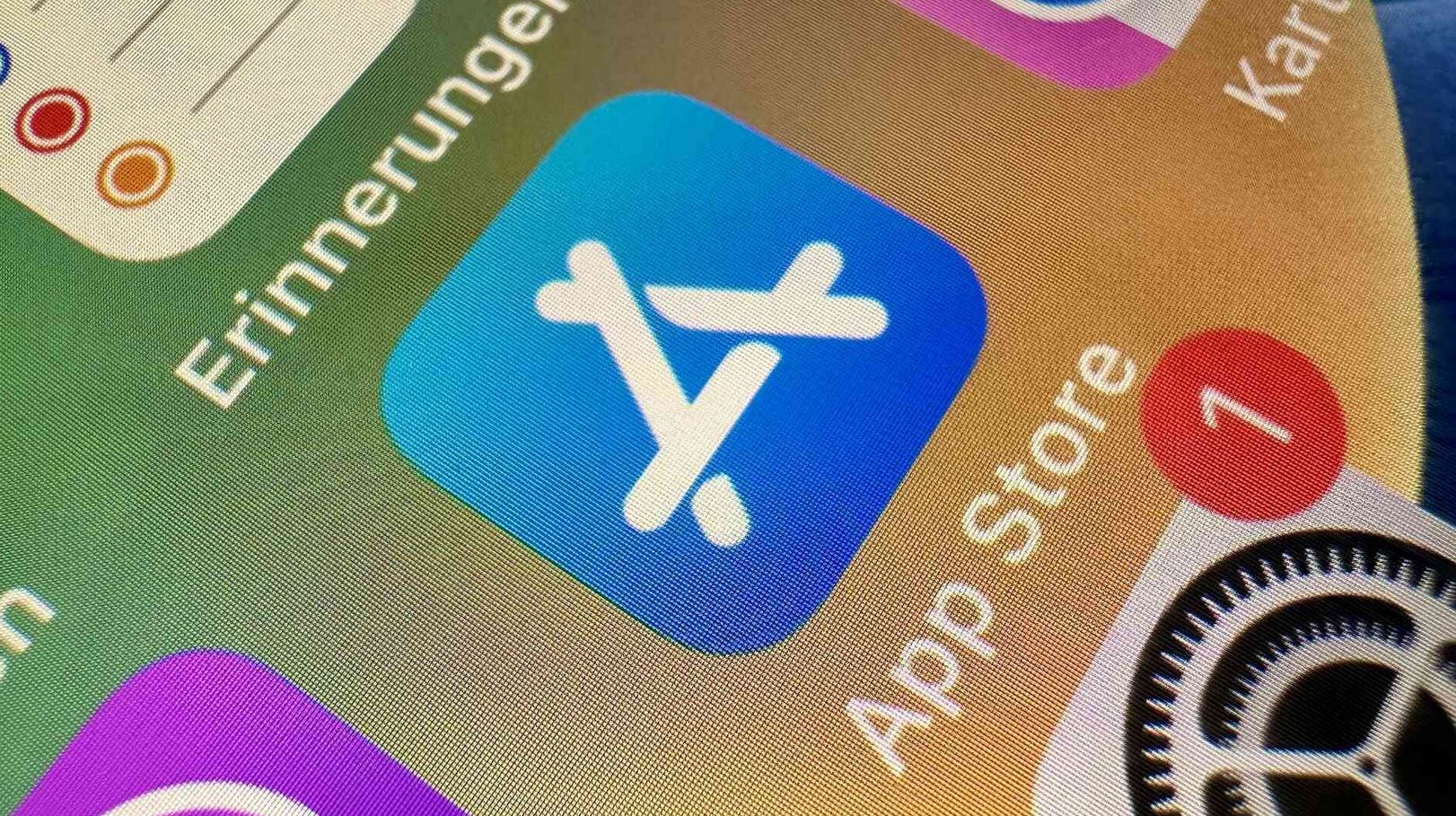 Что изменится, если сменить регион Apple ID. Смена региона позволяет получить доступ к приложениям, которых нет в российском App Store. Фото: Heise.de. Фото.