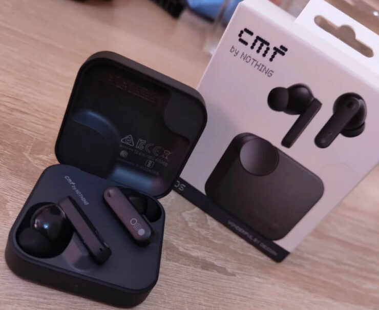 Беспроводные наушники CMF by Nothing. Это Nothing, но за дешево. Беспроводные наушники CMF by Nothing. Это Nothing, но за дешево. Фото.