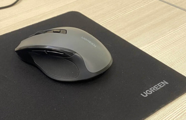 Беспроводная мышь Ugreen. Ваши запястья скажут вам спасибо за эргономичную мышку. Беспроводная мышь Ugreen. Ваши запястья скажут вам спасибо за эргономичную мышку. Фото.