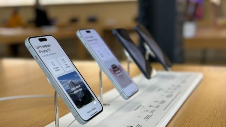 Почему стоит купить iPhone 15 вместо iPhone 16, но не прямо сейчас. Фото.