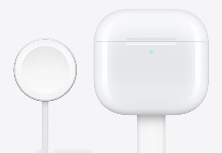 Беспроводная зарядка в Apple AirPods 4. Беспроводная зарядка есть только в модели с ANC. Изображение: apple.com. Беспроводная зарядка в Apple AirPods 4. Беспроводная зарядка есть только в модели с ANC. Изображение: apple.com. Фото.