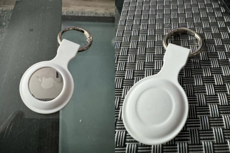 Брелок для трекера AirTag. Брелок небольшой и отлично будет смотреться на ключах. Брелок для трекера AirTag. Брелок небольшой и отлично будет смотреться на ключах. Фото.