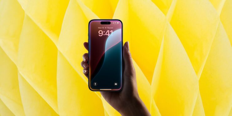 Голосовой помощник Сири. Apple постепенно начнет внедрять в iPhone новые возможности для Сири. Изображение: 9to5mac.com. Фото.