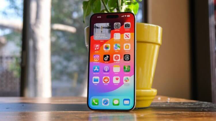 Какой экран у Айфона 16 Про. Яркость экрана iPhone 16 Pro может снижаться до 1 нита. Изображение: bgr.com. Какой экран у Айфона 16 Про. Яркость экрана iPhone 16 Pro может снижаться до 1 нита. Изображение: bgr.com. Фото.
