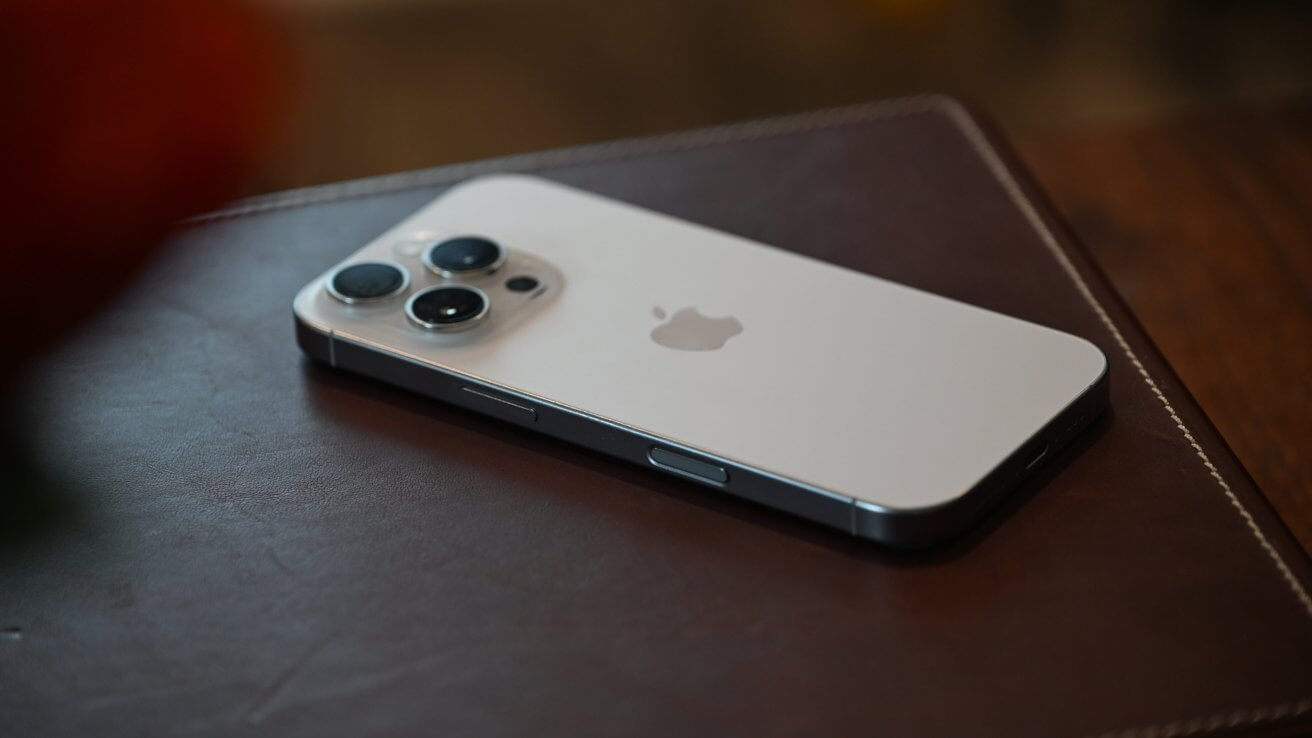 Владельцы iPhone 16 Pro и iPhone 16 Pro Max столкнулись с проблемами в работе смартфонов. Изображение: appleinsider.com. Фото.