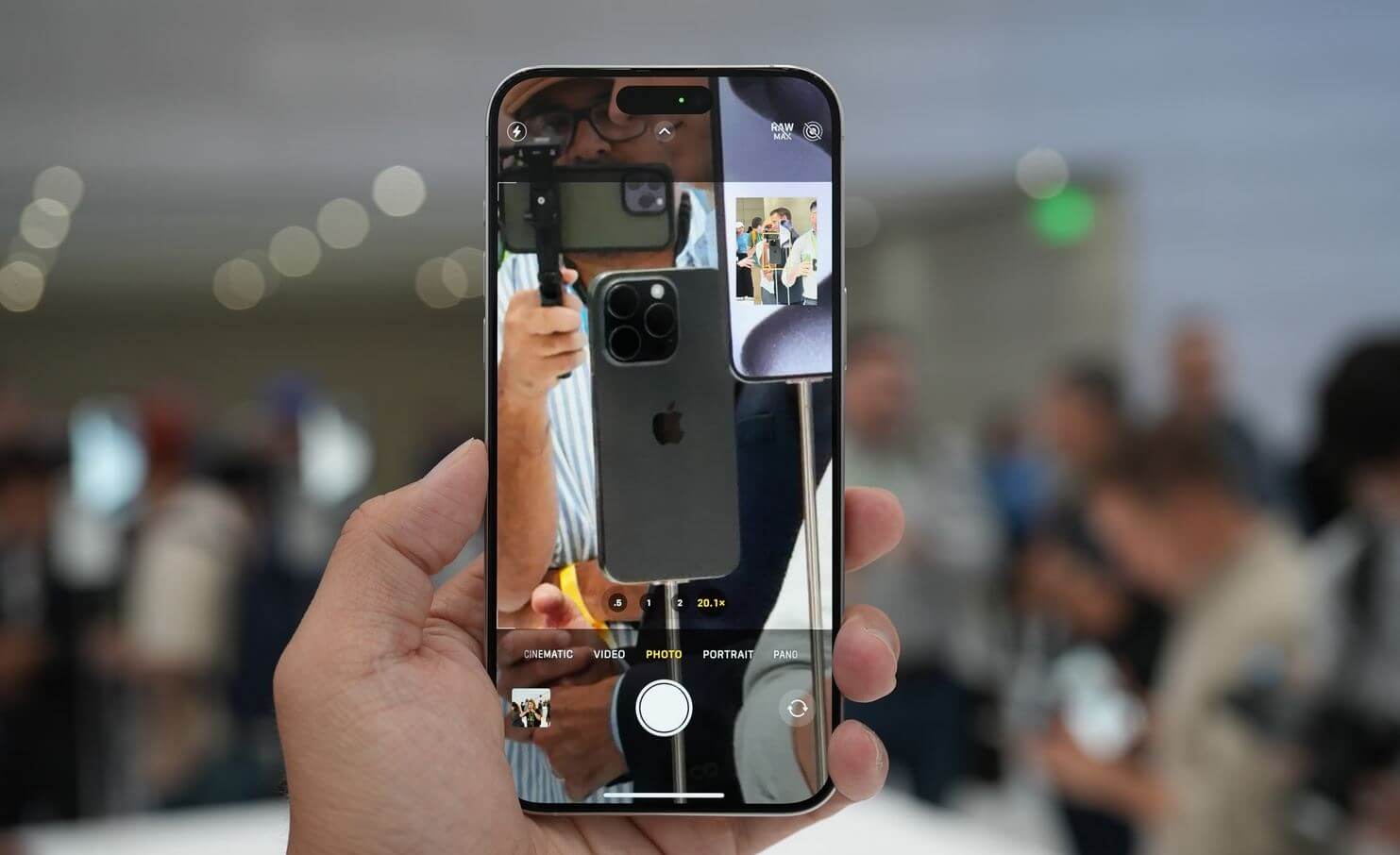 Все способы быстро включить камеру на любом iPhone, о которых забыли в Apple. Собрали самые удобные способы включить камеру на Айфоне. Фото: xda-developers. Все способы быстро включить камеру на любом iPhone, о которых забыли в Apple. Собрали самые удобные способы включить камеру на Айфоне. Фото: xda-developers. Фото.