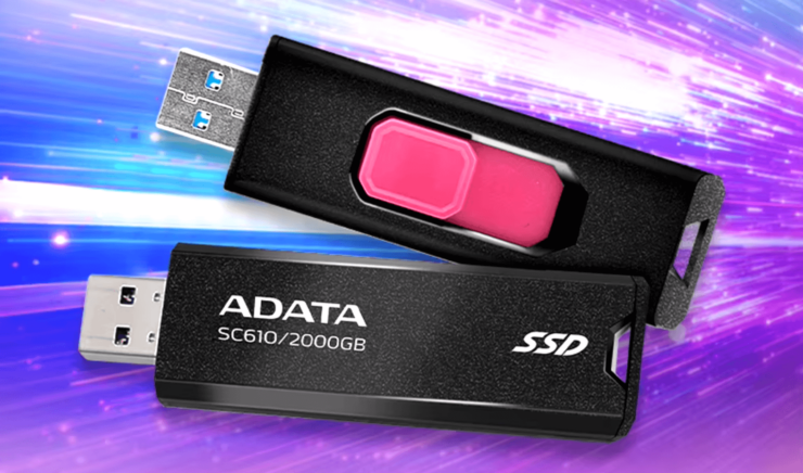 Компактный SSD в формате флешки. Это настоящий SSD, хоть и выглядит как флешка. Фото.