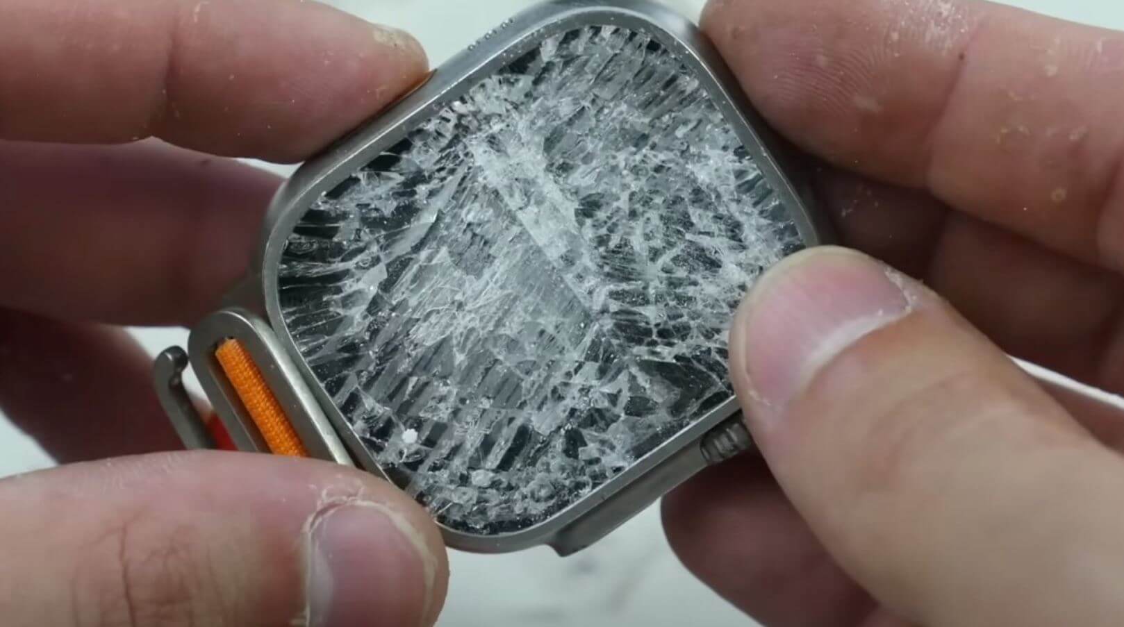Стоит ли ремонтировать Apple Watch перед продажей. Отремонтируйте Apple Watch перед продажей, чтобы поставить на них цену повыше. Стоит ли ремонтировать Apple Watch перед продажей. Отремонтируйте Apple Watch перед продажей, чтобы поставить на них цену повыше. Фото.