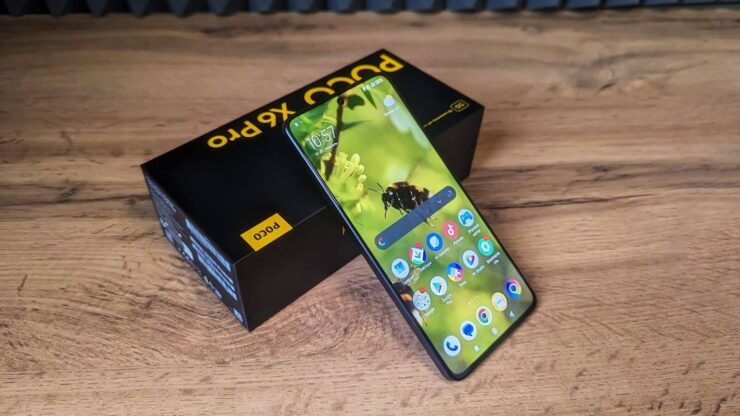 Какой экран в POCO X6 Pro. Вырез вообще не бросается в глаза. Изображение: playground.ru. Какой экран в POCO X6 Pro. Вырез вообще не бросается в глаза. Изображение: playground.ru. Фото.