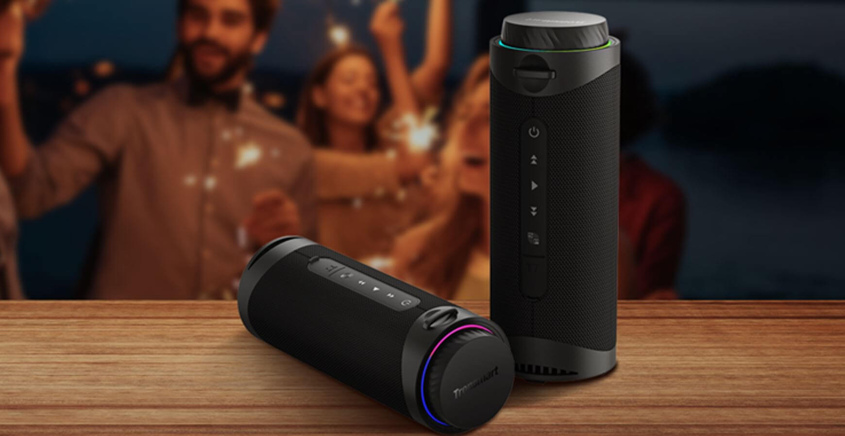 Портативная колонка с подсветкой. В колонку Tronsmart T7 встроена крутая подсветка, которая украсит ваш дом. Портативная колонка с подсветкой. В колонку Tronsmart T7 встроена крутая подсветка, которая украсит ваш дом. Фото.