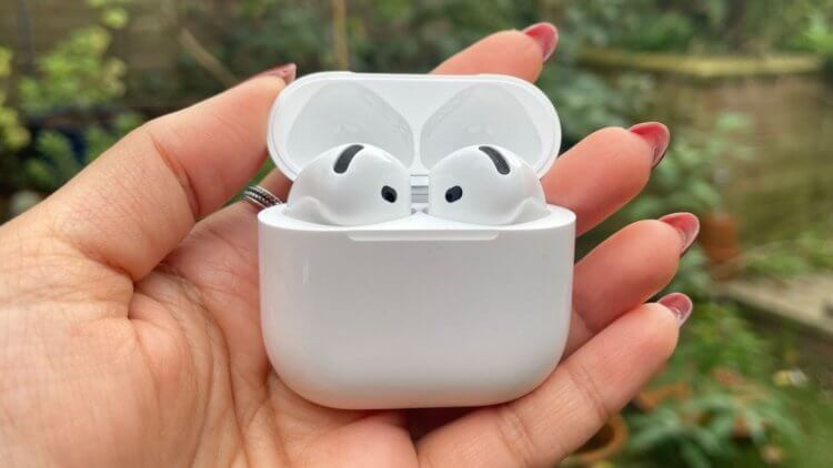 Вы зря покупаете AirPods. Вот 5 причин, почему стоит выбрать другие наушники для iPhone в 2025 году. Фото.