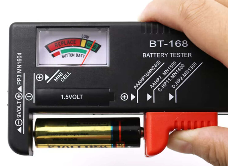 Тестер батареек с АлиЭкспресс. Эта штука позволяет определить остаточную емкость батарейки. Тестер батареек с АлиЭкспресс. Эта штука позволяет определить остаточную емкость батарейки. Фото.