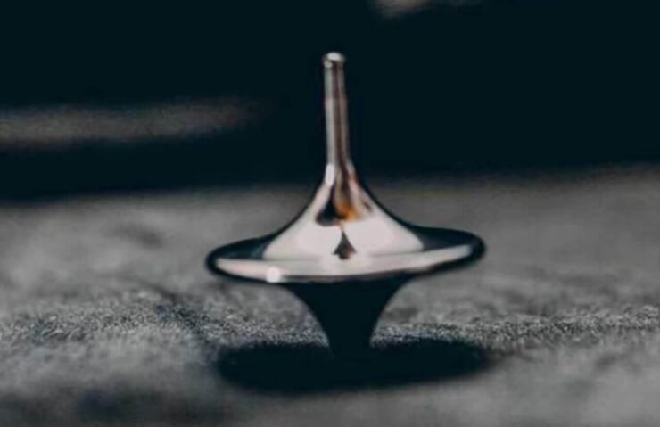 Металлический антистресс волчок. Классная приблуда. Я такую себе уже заказал. Фото.