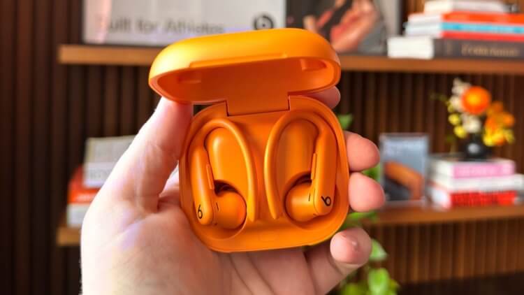 5 причин купить Powerbeats Pro 2 вместо AirPods Pro 2