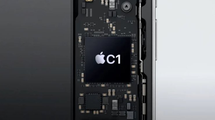 Сколько Айфон держит заряд. В iPhone 16e появился новый модем производства Apple, который позволил снизить энергопотребление. Изображение: macrumours.com. Фото.
