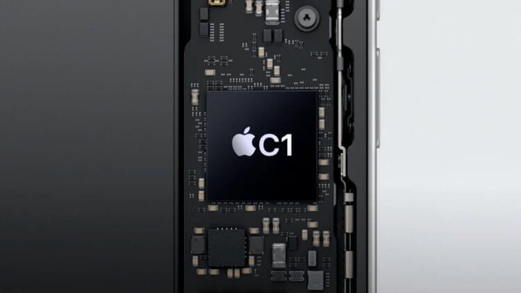 Аккумулятор в iPhone 17. Модем C1 открывает очень неплохие перспективы с точки зрения автономности iPhone 17. Изображение: macrumors.com. Аккумулятор в iPhone 17. Модем C1 открывает очень неплохие перспективы с точки зрения автономности iPhone 17. Изображение: macrumors.com. Фото.