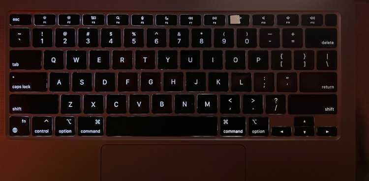 Как включить, отключить и настроить подсветку клавиатуры на ноутбуках Apple. Фото.