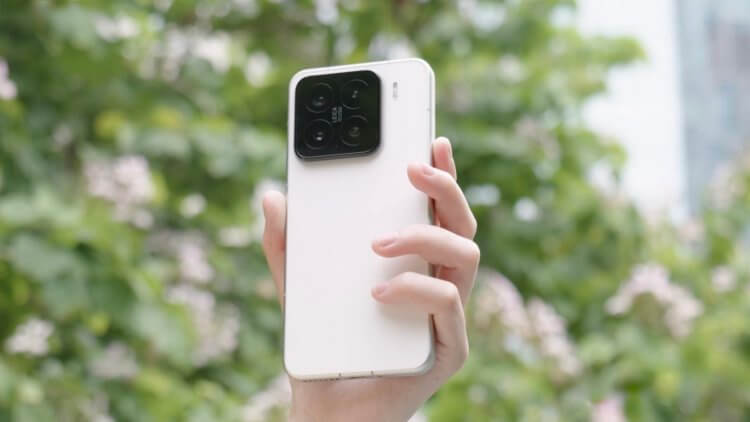 Xiaomi запускает глобальную версию флагмана Xiaomi 15! Вот почему лучше купить его, а не Айфон. В белом цвете аппарат смотрится очень здорово. Изображение: gizmochina.com. Xiaomi запускает глобальную версию флагмана Xiaomi 15! Вот почему лучше купить его, а не Айфон. В белом цвете аппарат смотрится очень здорово. Изображение: gizmochina.com. Фото.