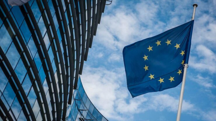 Что нового будет в iOS 19. Евросоюз давит на Apple для внедрения новых функций. Изображение: macrumors.com. Фото.